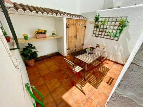 GATU Villa Rustica El Puerto. Patio, aire acc, wifi